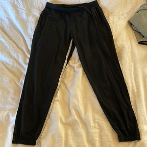 Lululemon joggers